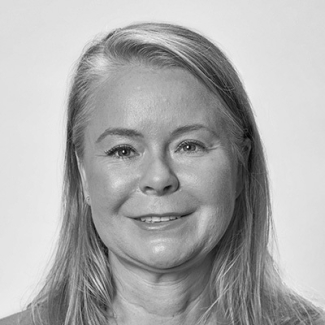headshot of Obrie Hostetter