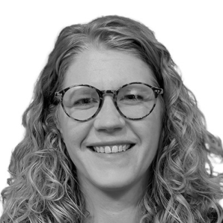 Portrait of Dr. Rachael Nealer